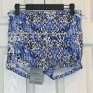 Lorna Jane Animal Instinct Short Tight Leopard Size Medium